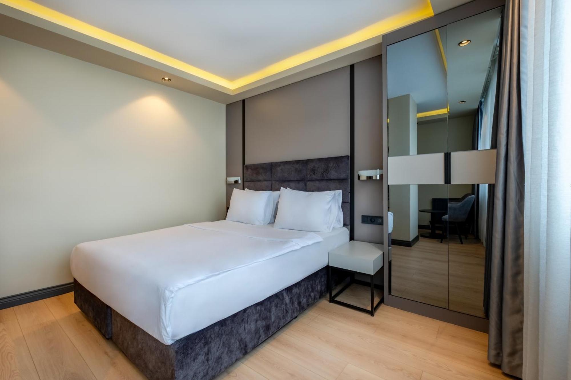 Frt Airlines Hotel - Istanbul Airport Arnavutkoy Экстерьер фото